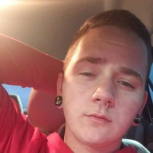 Meet your Posher, Raymond